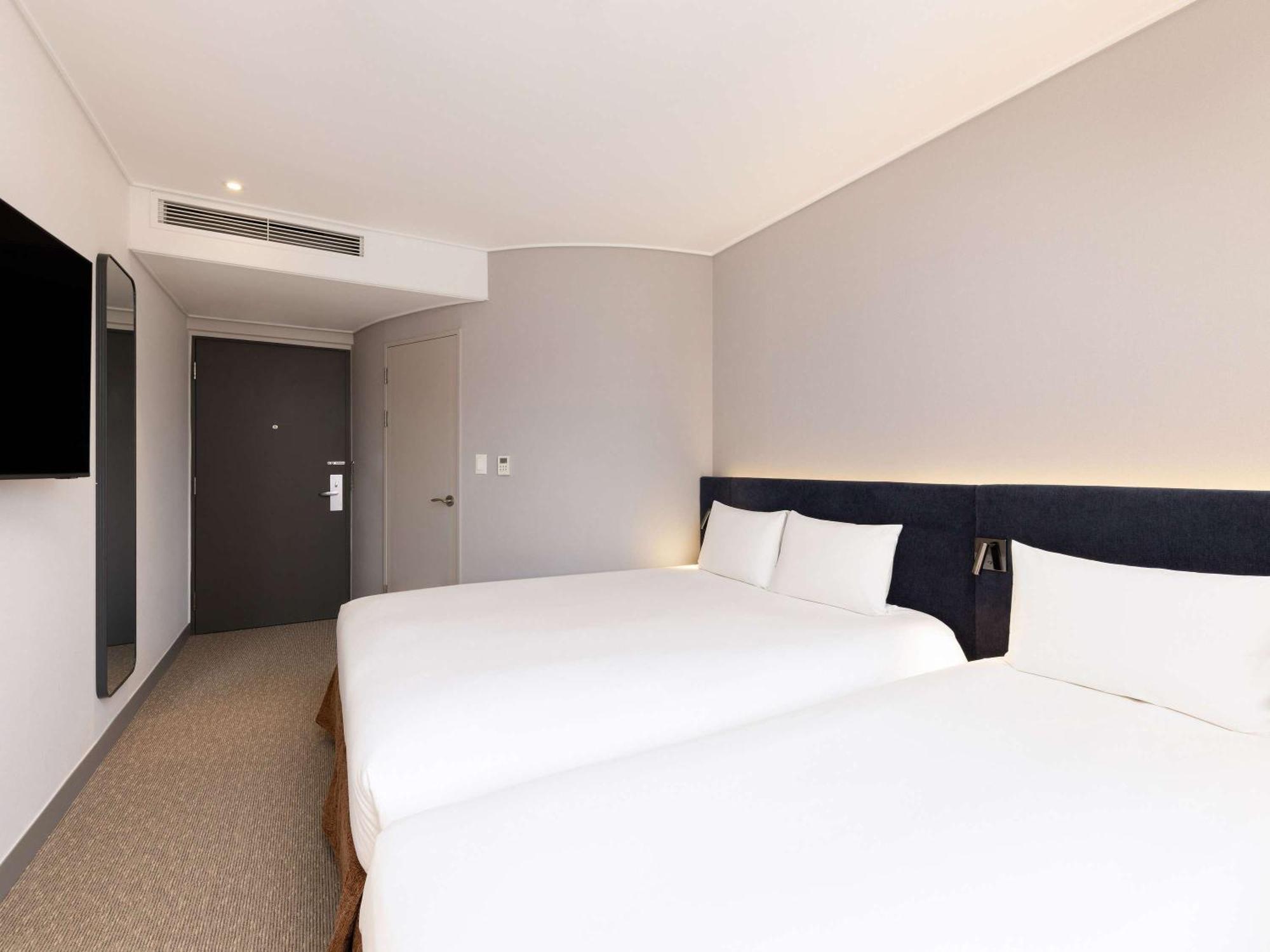 Отель Ibis Ambassador Seoul Insadong-Newly Renovated In 2025 Экстерьер фото